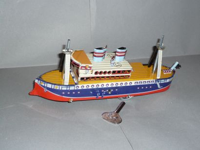 Style PAYA. Jouet en tôle. Bateau à vape...