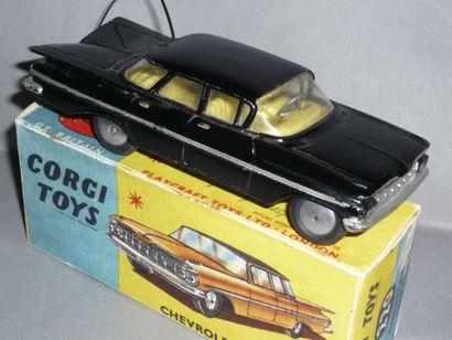 CORGI TOYS Chevrolet IMPALA noire (en l’...