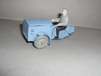 DINKY TOYS n°14A Triporteur (en l’état)