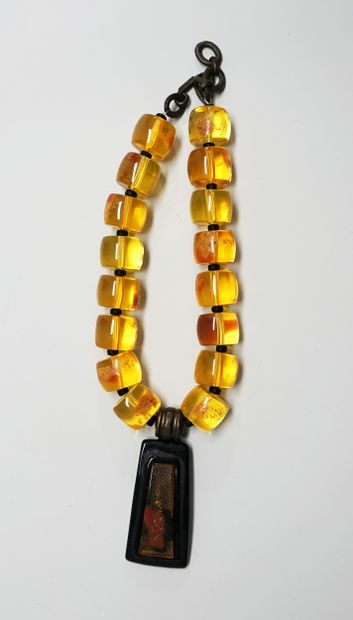DOMINIQUE DENAIVE - Resin necklace made of...