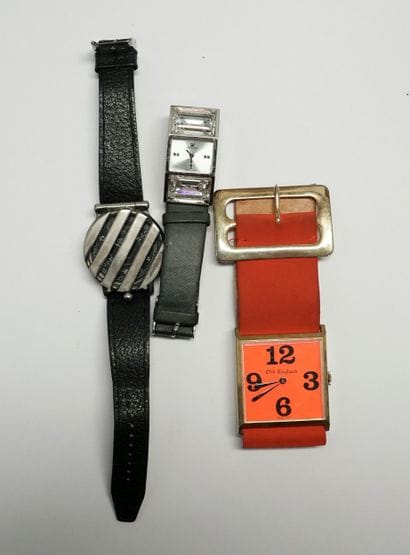 LOT of metal WATCHES including :
OLD ENGLAND...
