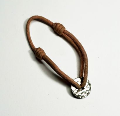 DINH VAN - BRACELET on pink cord centered...