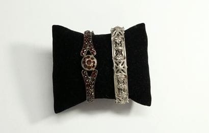 LOT including two metal BRACELETS:
Neo-Gothic...