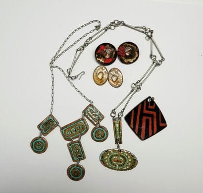 LOT of VINTAGE metal and enamelled copper...