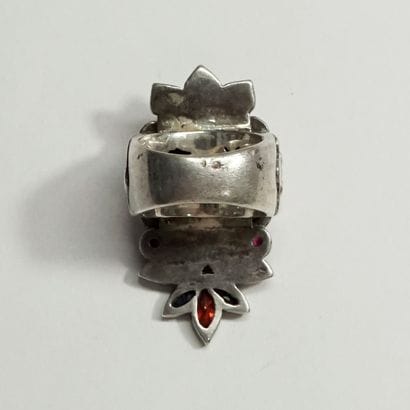REMINISCENCE - Polychrome enamelled flower...