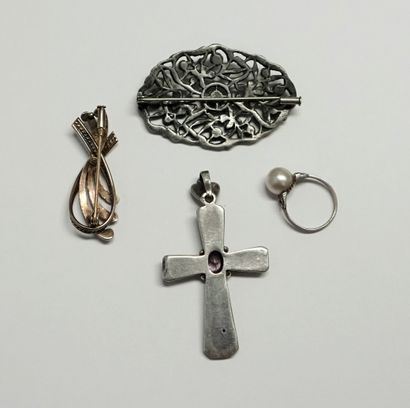 LOT of silver jewelry with marcasites including:
2...