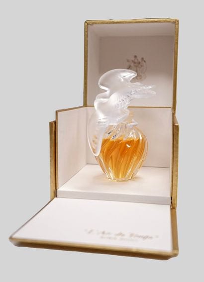 NINA RICCI - L'Air Du Temps - Original bottle...