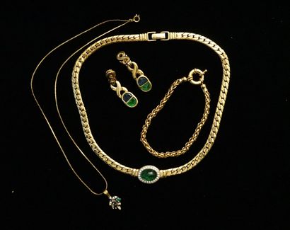 JEWELRY FANTAISIE - GOLDEN METAL SET composed...