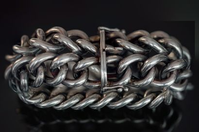 BRACELET large curb chain with double rows...