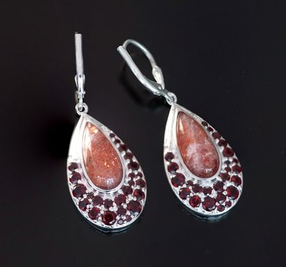 PAIR OF EARRINGS in silver 925/°° set with...