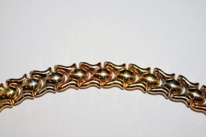 BRACELET in 18K (750/°°) yellow, pink and...