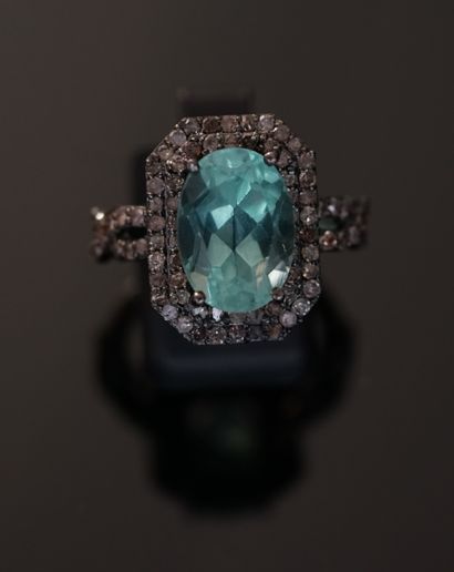 RING in patinated silver 925/°° centered...
