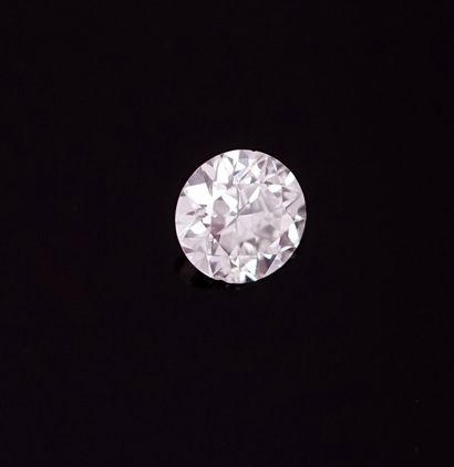 DIAMOND half-cut for 2ct approximately (2...
