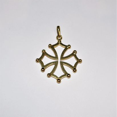 CROSS PENDANT from Languedoc in 18K yellow...