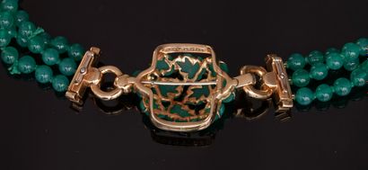 SET consisting of a choker and a bracelet...