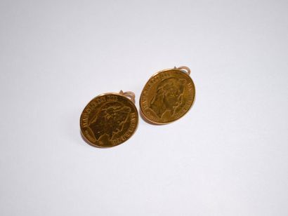 PAIR OF EARRINGS in 18K (750/°°) yellow gold...