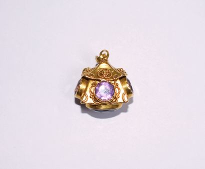 18K (750/°°) yellow gold bangle, decorated...