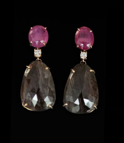 PAIR OF 18k (750/°°) pink and white gold...