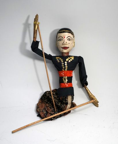 Old Wayang Menak female puppet, head and...