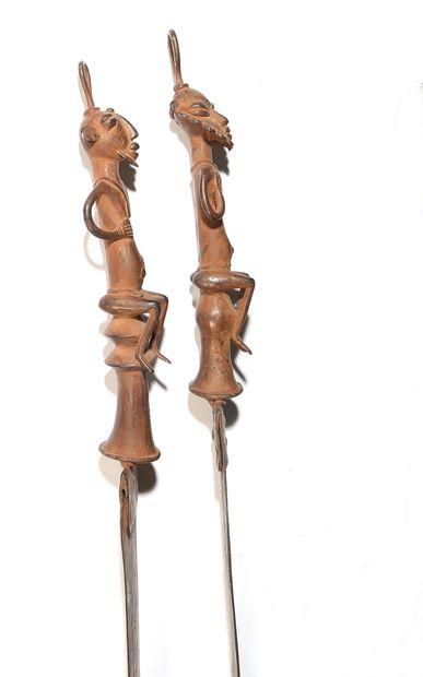 Paire d'épées de cérémonie
Yoruba, Nigeria
Les...