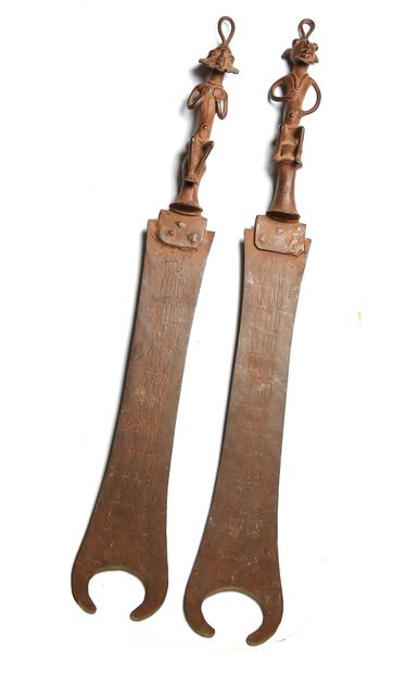 Paire d'épées de cérémonie
Yoruba, Nigeria
Les...