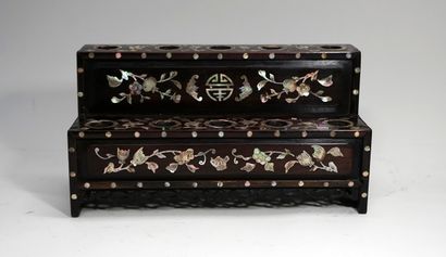Old stand with 10 compartments of opium pipe...