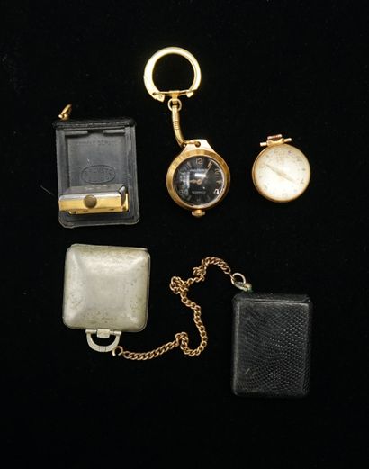 LOT of vintage metal pendant watches:
2 watches...