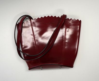 INES DE LA FRESSANGE - Shoulder bag in burgundy...