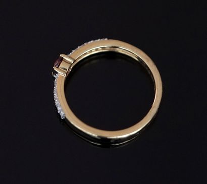 Fine ring in silver gilt (vermeil) 925/°°...