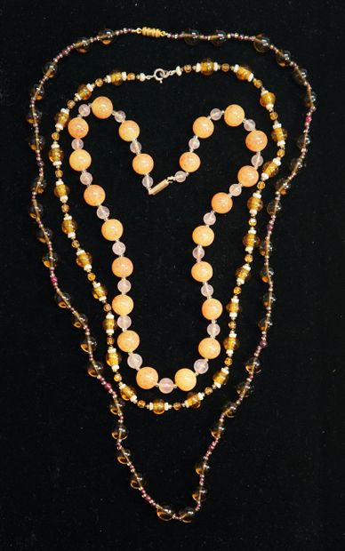 SET of 3 antique necklaces made of hard stones...