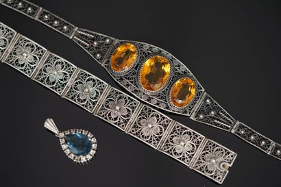 ENSEMBLE en argent min 800°/°° comprenant:...