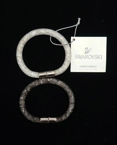 SWAROVSKI - Stardust - © 2014
Set of 2 mesh...