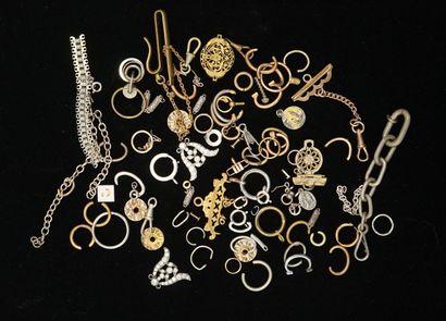 LOT pour réparation ou restauration d’horlogerie...