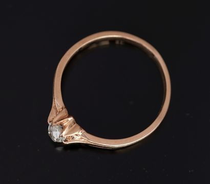 Solitaire ring in 18k yellow gold (750°/°°°)...