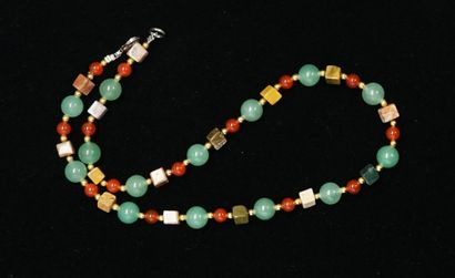 NECKLACE composed of balls of aventurine...
