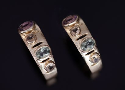 PAIRE de 1/2 CREOLES en argent doré 925°/°°...