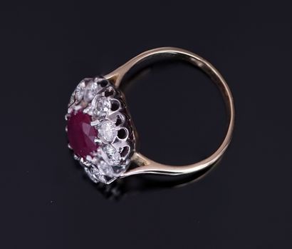 BAGUE Pompadour en or jaune et or gris 18K...