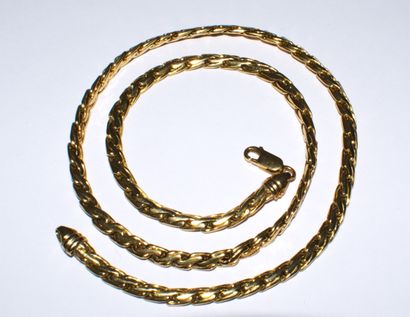 COLLIER en en or jaune 18K (750/°°), maille...