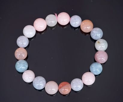 BRACELET round beads morganite 10mm. Mounted...