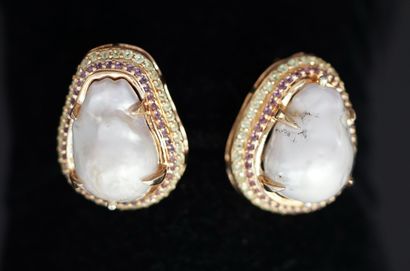 PAIR OF EAR CLIPS (for pierced ears) in gold-plated...