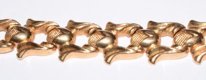 BRACELET in 18K gold (750/°°) with tassels....
