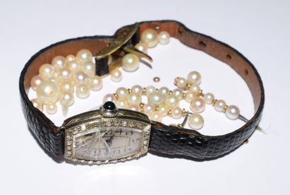 LOT consisting of an art deco WATCH, 18K...