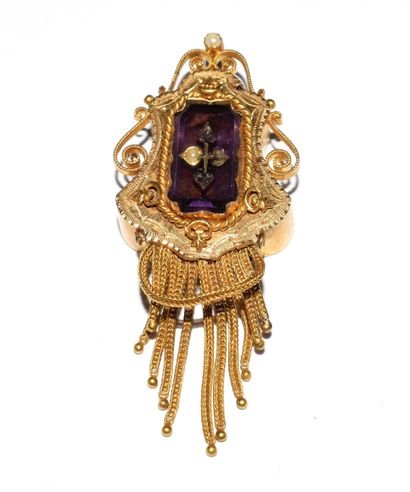 ELEMENT of a NECKLACE in 18K (750/°°) yellow...
