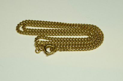 CHAINE en or jaune 18K (750/°°) maille gourmette....