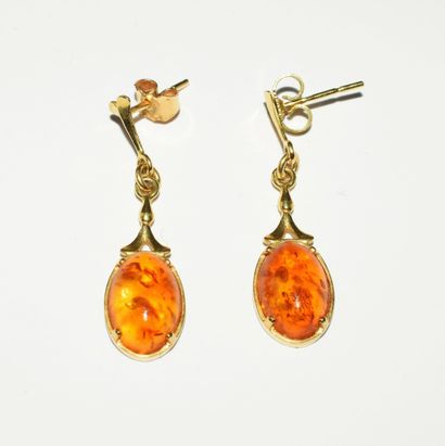EARRINGS in 18K (750/°°) yellow gold with...