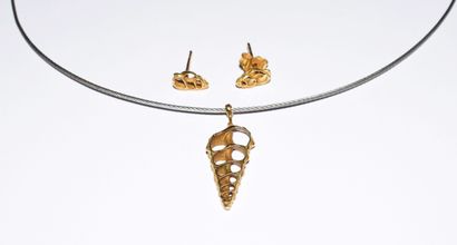 18k (750/°°) yellow gold and steel necklace,...