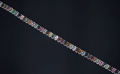 BRACELET ligne en argent 925/°° serti de...