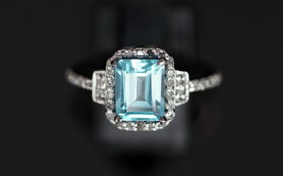 Silver ring 925/°° black patina centered...