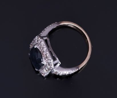 18K (750/°°) yellow and white gold ring with...