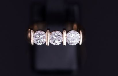 BAGUE en or jaune 18k (750°/°°) trilogie...